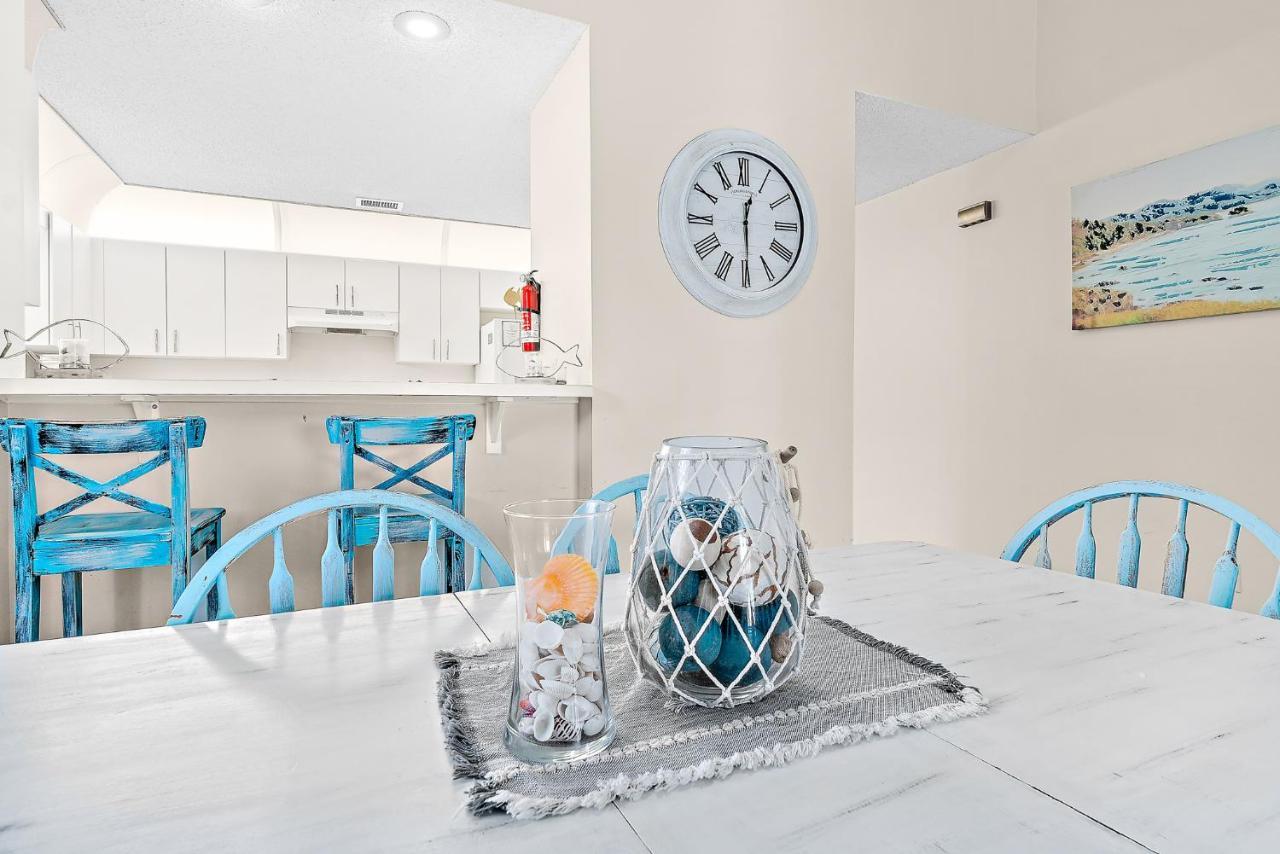 Serene Seaside Retreat - Dog Friendly - 2Br Townhouse With Shared Heated Pool Steps To Paradise Beach! Melbourne Kültér fotó